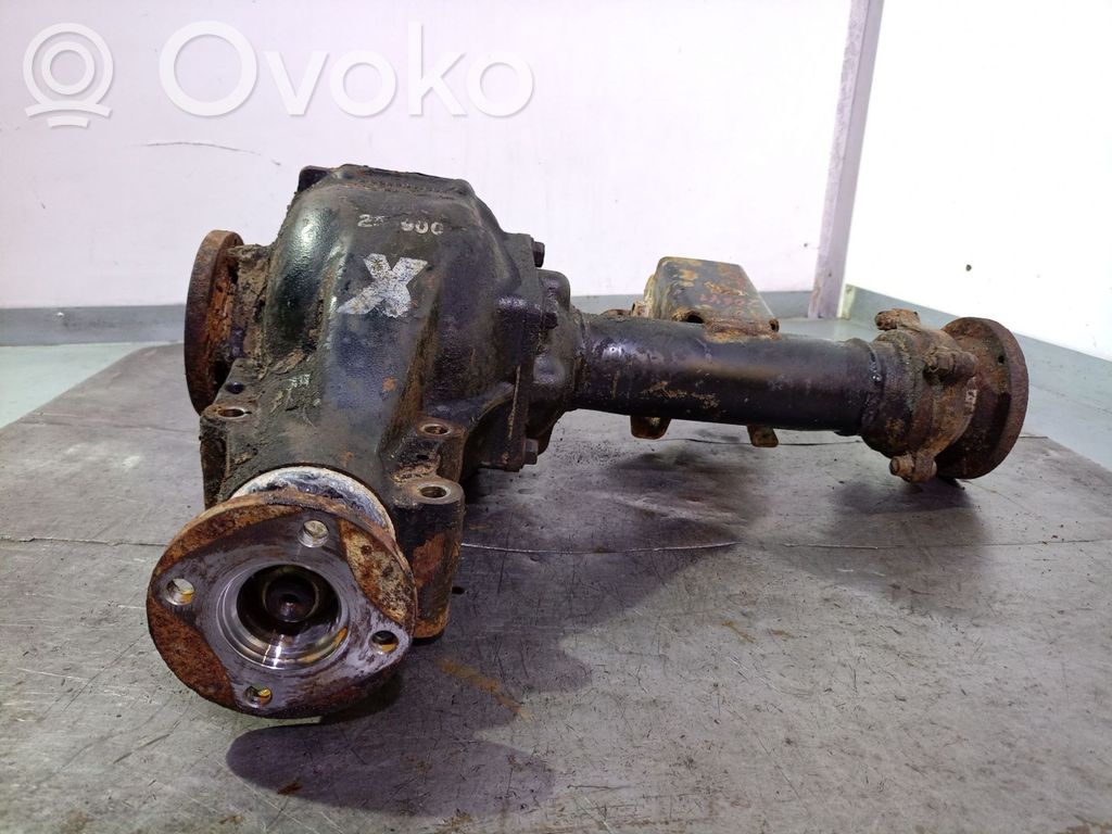 Nissan Terrano Mechanizm różnicowy przedni / Dyferencjał 