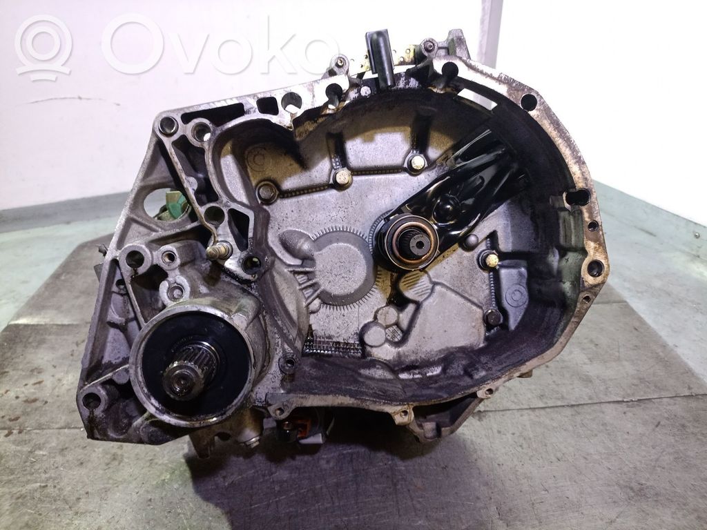 Volvo 460 Cutie viteze manuală cu 5 trepte 