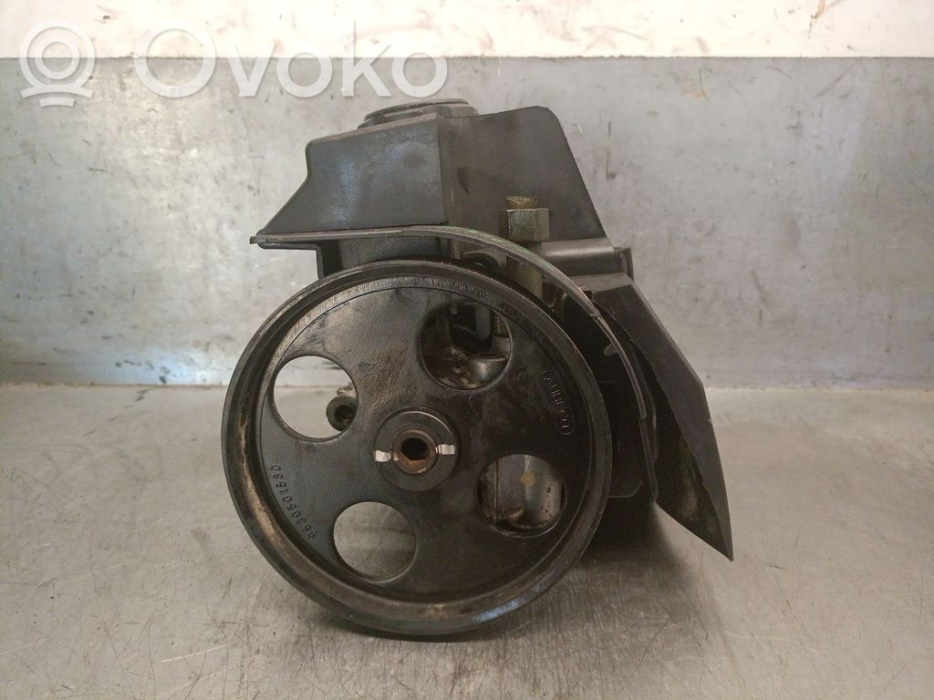 Peugeot 206 Ohjaustehostimen sähköpumppu 