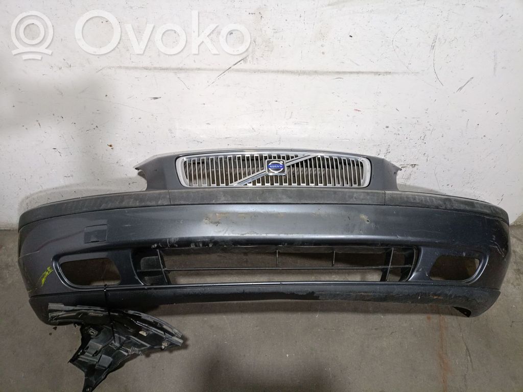 Volvo V70 Paraurti anteriore 
