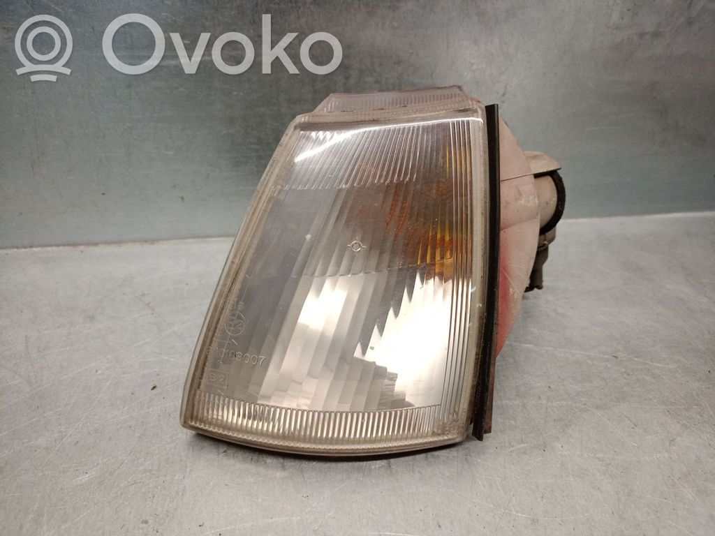 Renault Clio I Headlight/headlamp 