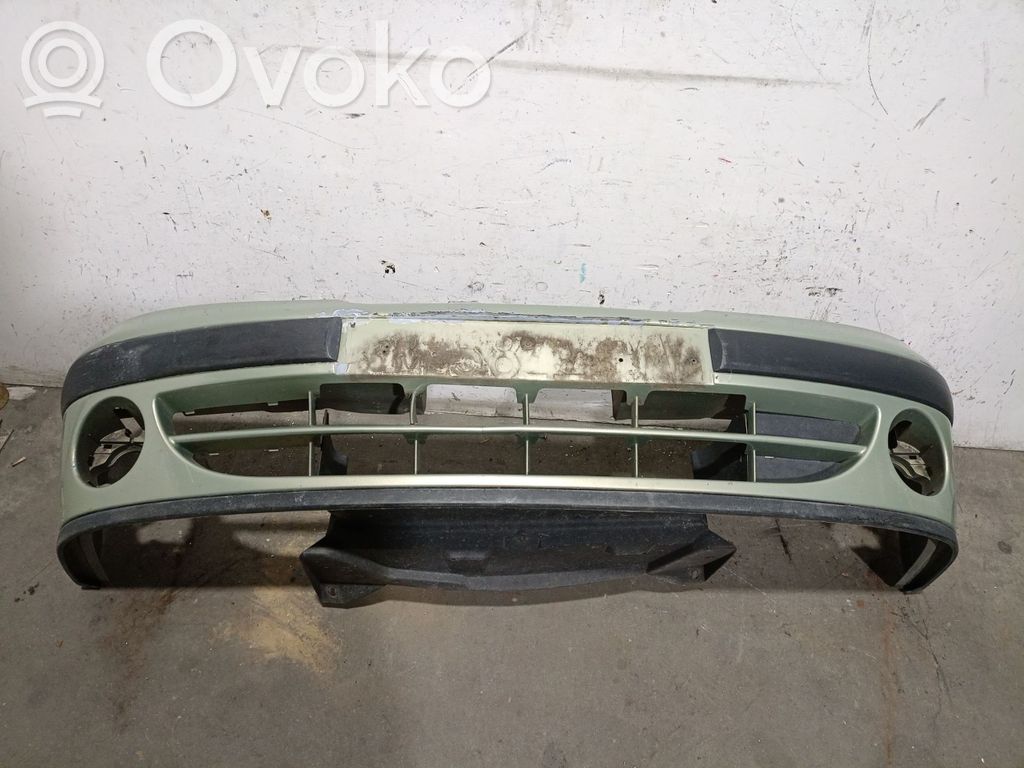 Renault Megane I Parachoques delantero 