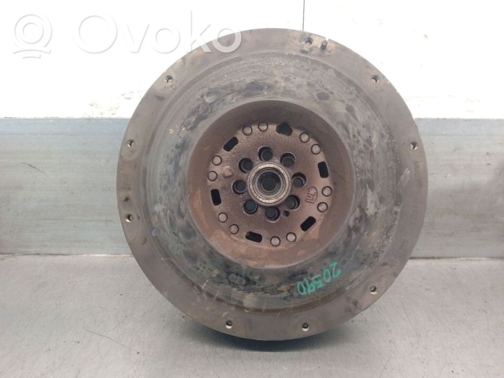 Nissan Pathfinder R51 Volante motor 