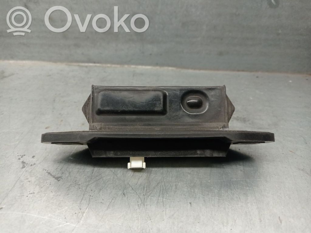 Lexus CT 200H Manecilla externa puerta trasera 
