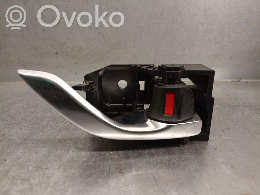 Mazda 6 Front door interior handle 