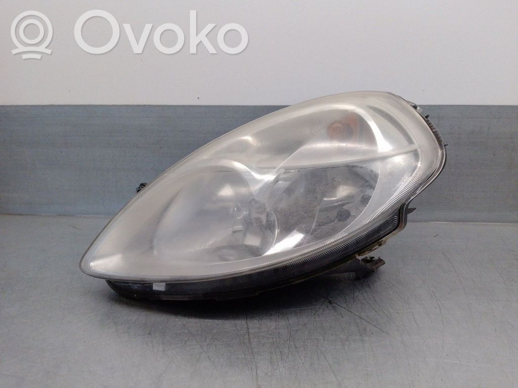 Lancia Ypsilon Headlight/headlamp 