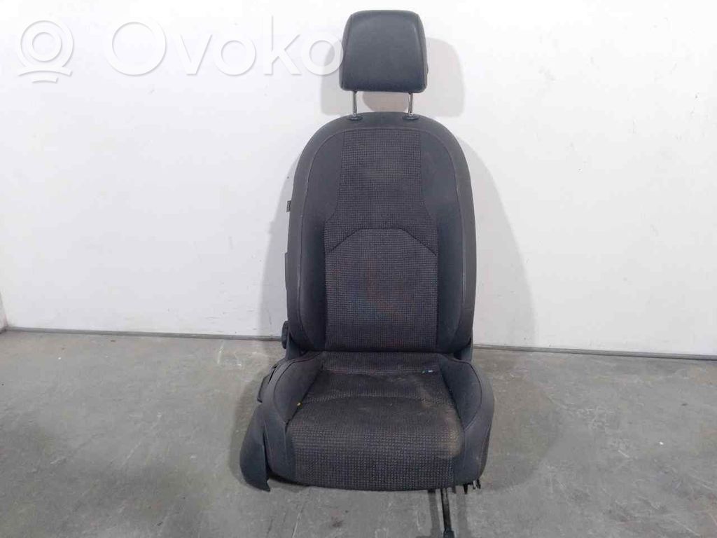 Seat Leon (5F) Fotel przedni pasażera 