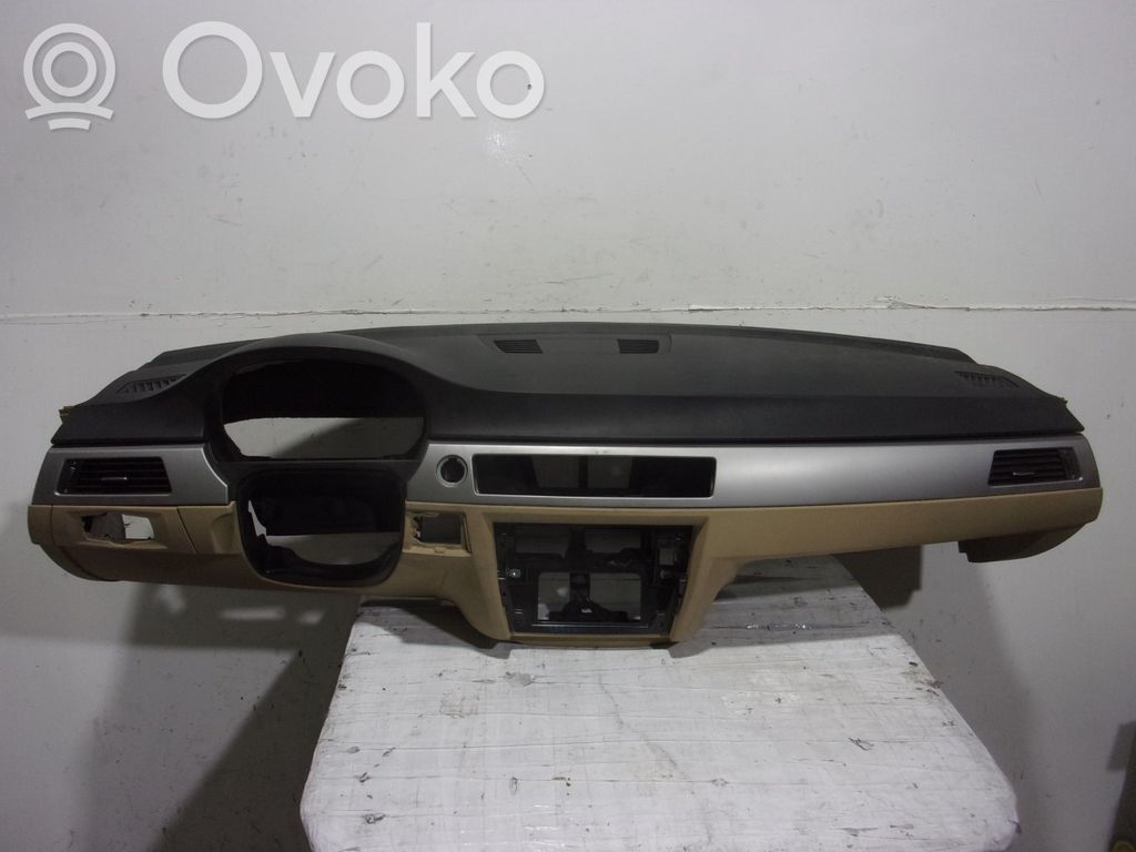 BMW 3 E90 E91 Panelė 
