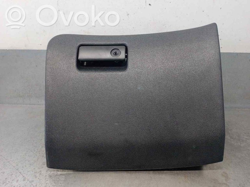 Ford Mondeo MK I Guantera 