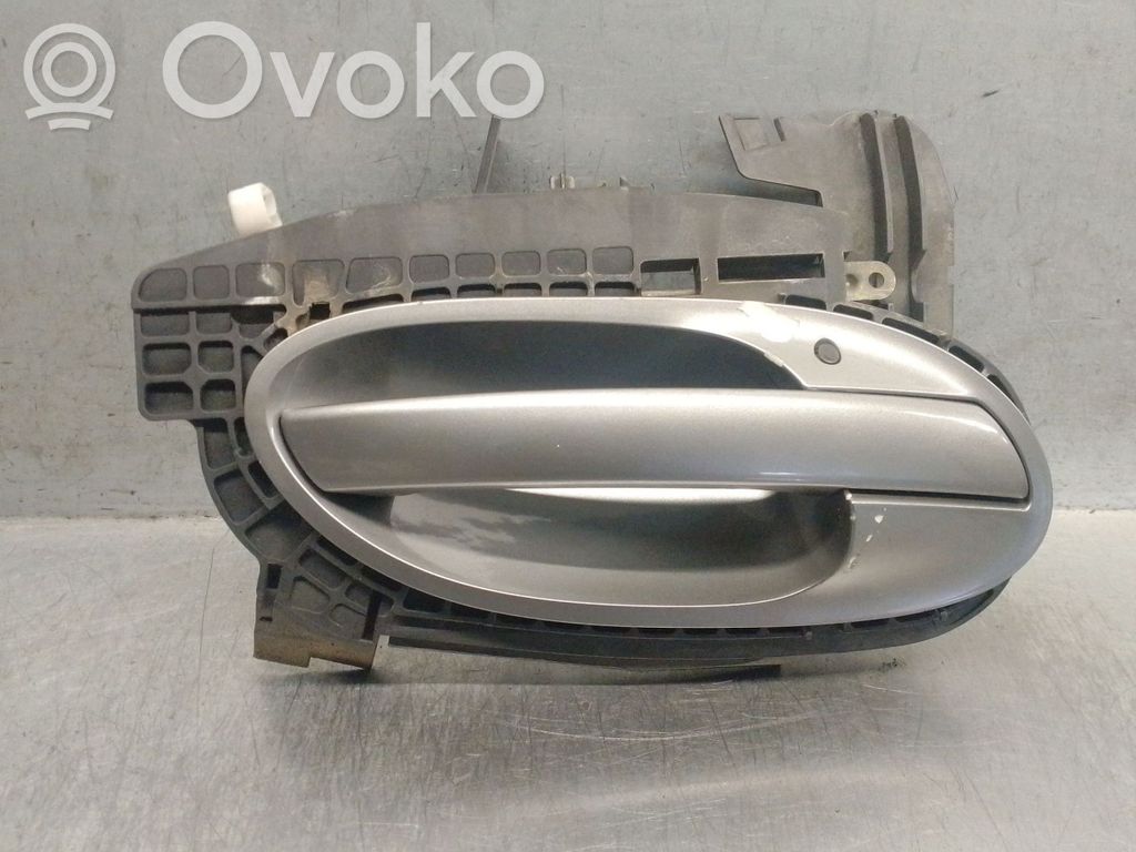 BMW 7 E65 E66 Etuoven ulkokahva 