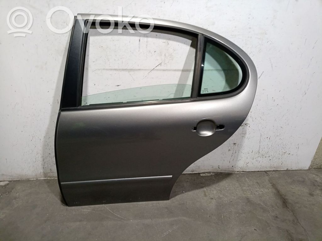 Seat Leon (1M) Puerta trasera 