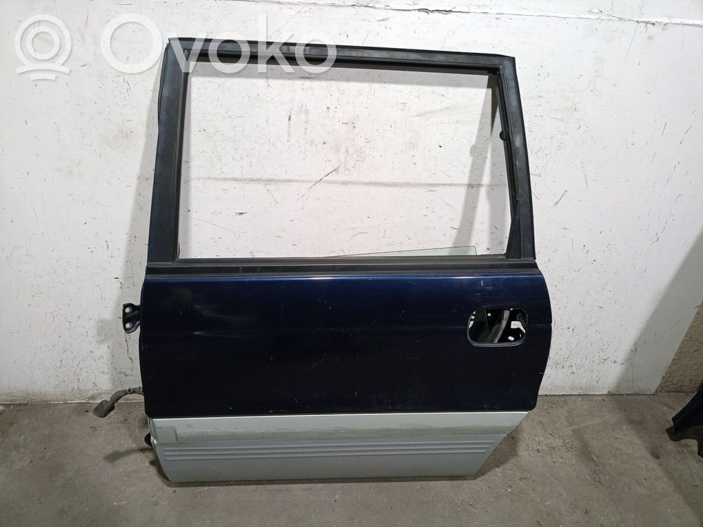 Mitsubishi Space Wagon Puerta trasera 
