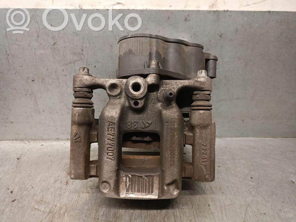 Audi A4 S4 B6 8E 8H Supporto della pinza del freno posteriore 