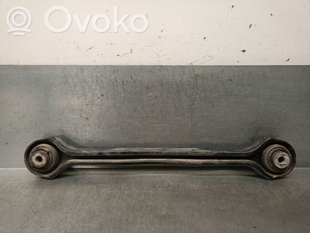 Brazo de suspensión trasero   33326763471,33322406290