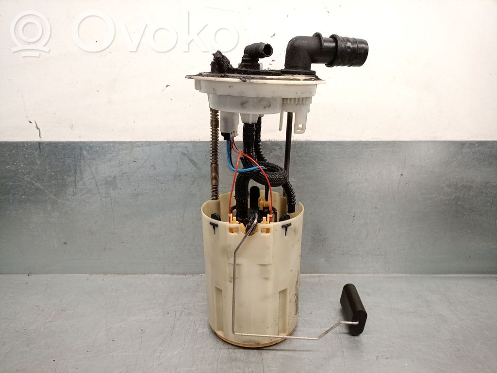 Iveco Daily 6th gen Pompe à carburant 
