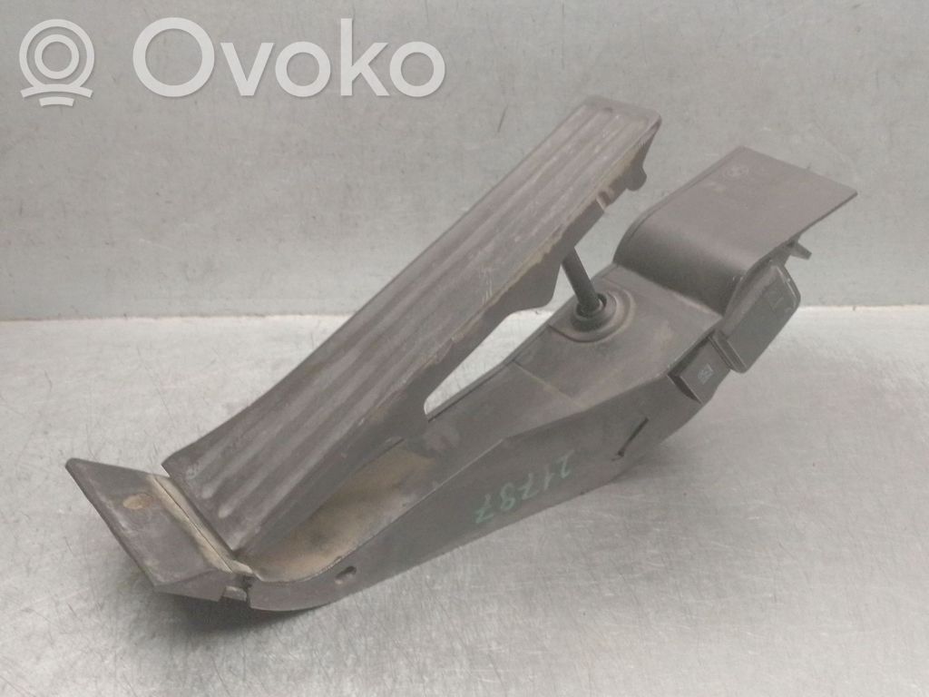 Sensor de aceleración   35426766930,35426860784,25916010