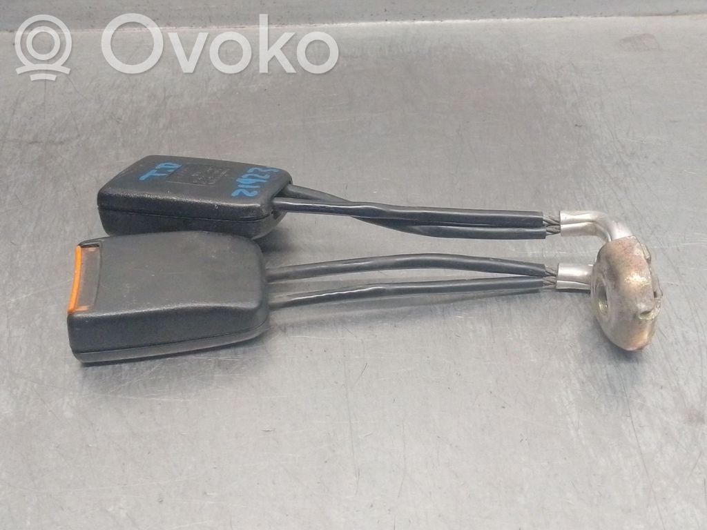 Audi Coupe Hebilla del cinturón de seguridad trasero 