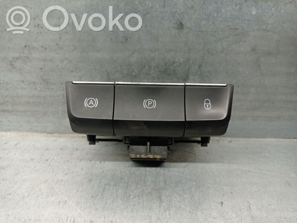 Rączka / Dźwignia hamulca ręcznego   3VD927225