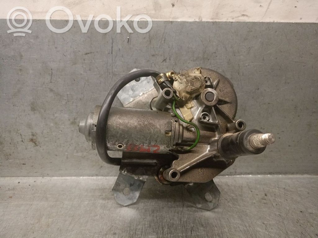 Ford Maverick Silniczek wycieraczki szyby tylnej 