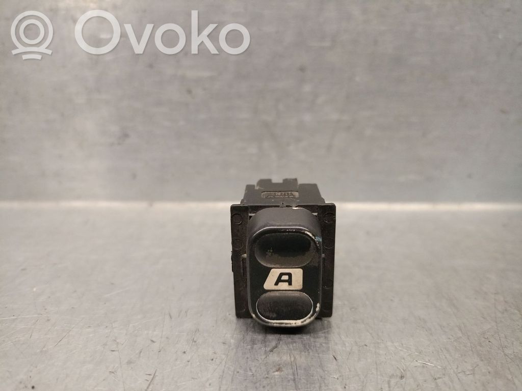 Citroen Berlingo Electric window control switch 