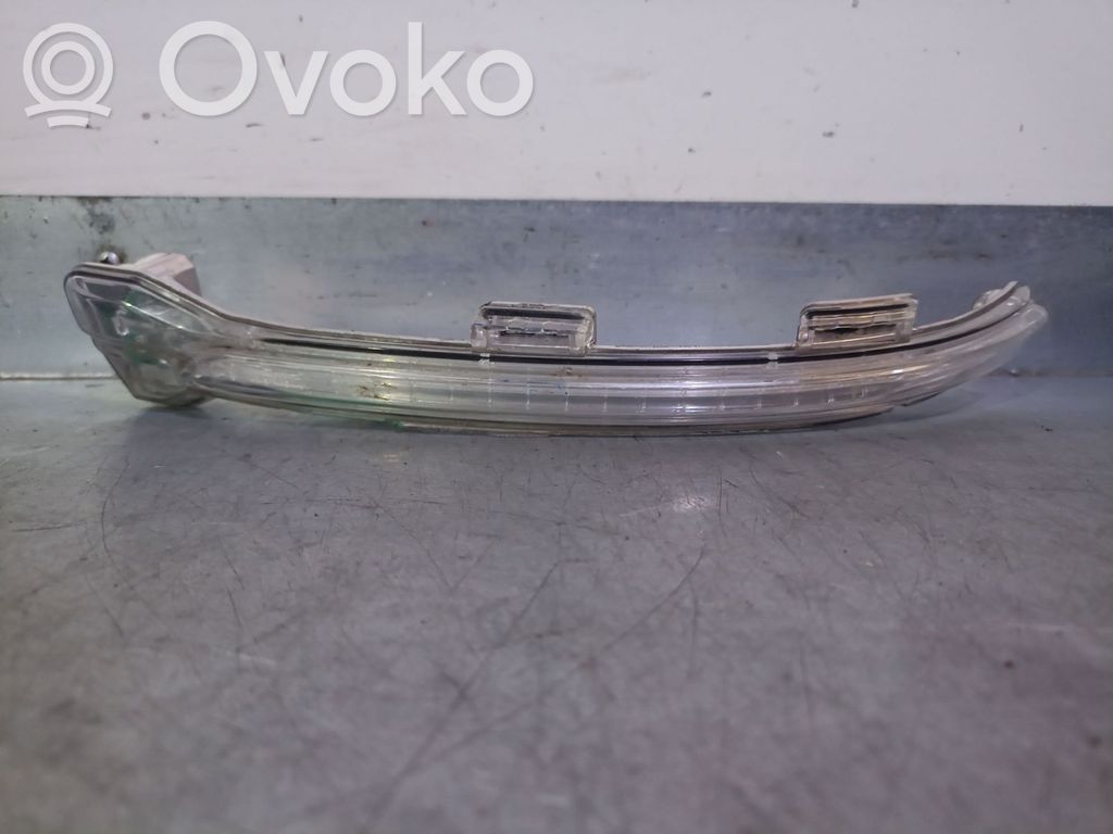 Volkswagen Touran III Frontblinker 