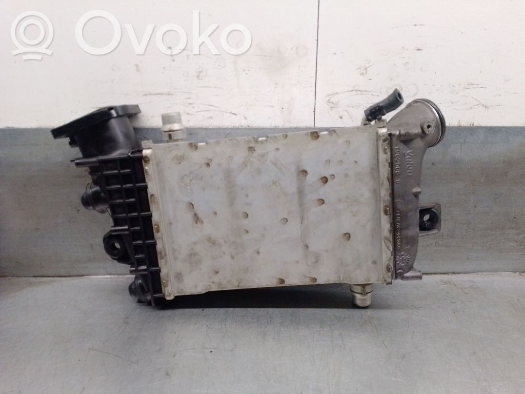 Chłodnica powietrza doładowującego / Intercooler   A6420900414,A6420900414,T962568BVALEO