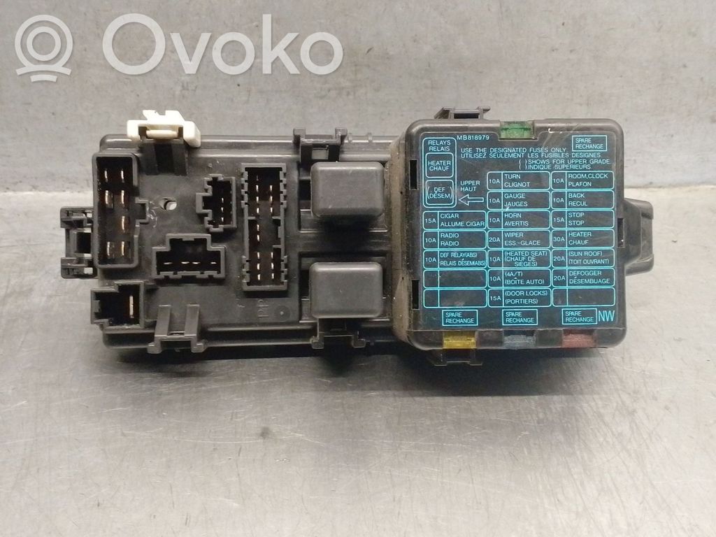 Mitsubishi Space Wagon Set scatola dei fusibili 