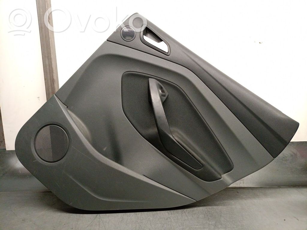 Ford C-MAX II Takaoven verhoilu 