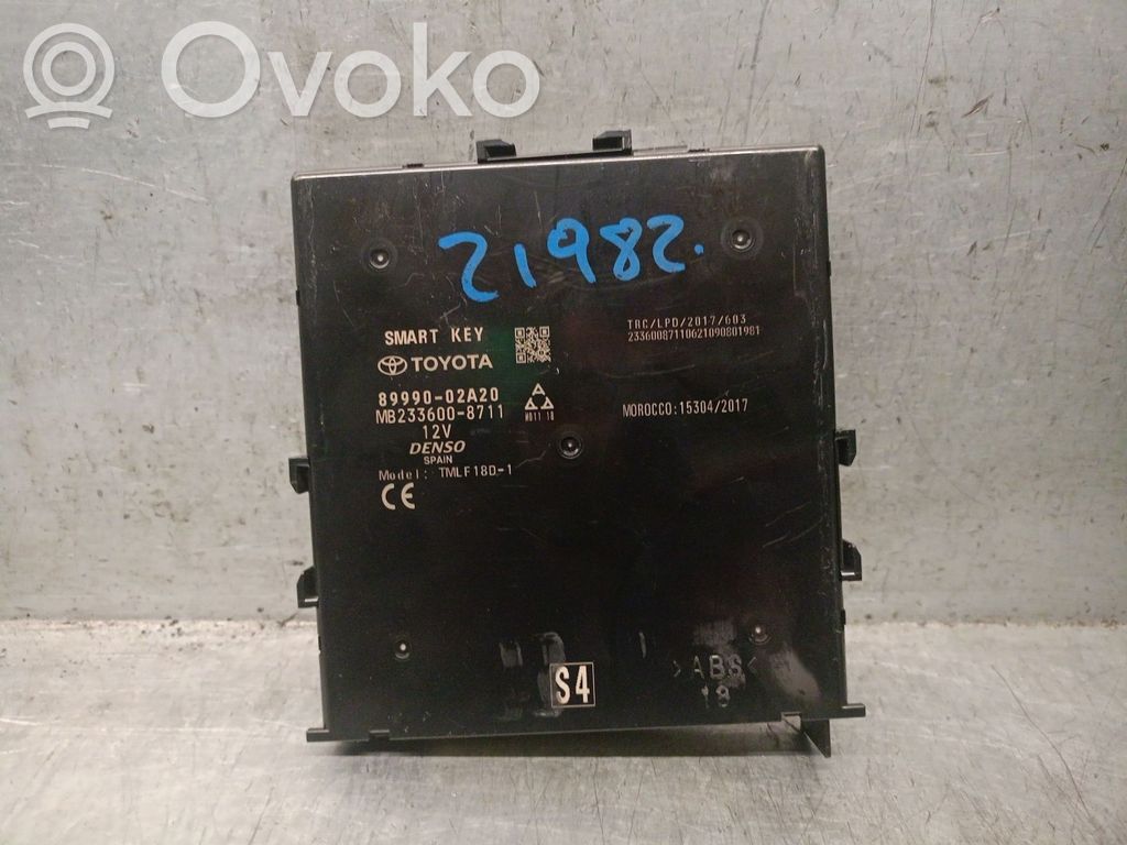 Toyota Corolla E160 E170 Homelink control unit 