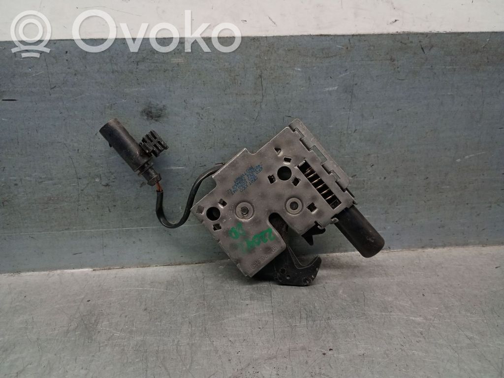 Tie down hook / loop   6F0823509A,6F0823509