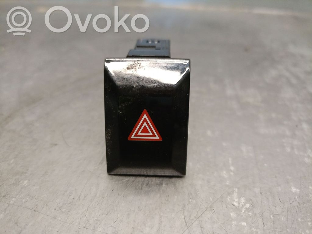 Hazard light switch   8433202400,8433202400,15F448