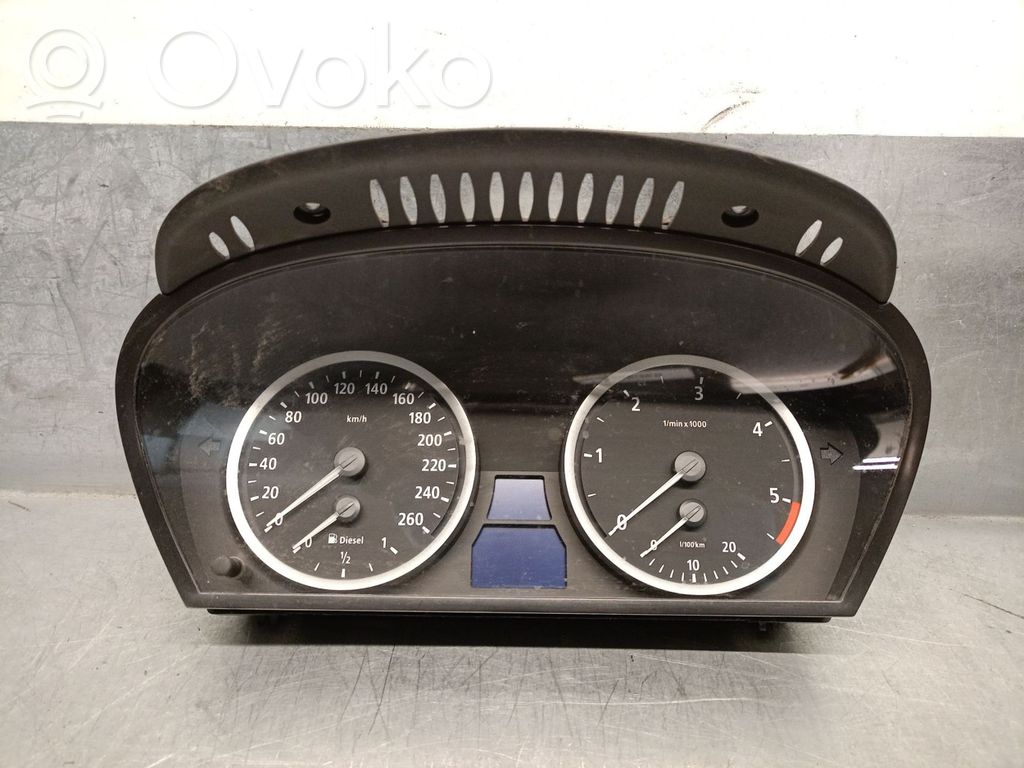 BMW 5 E60 E61 Speedometer (instrument cluster) 