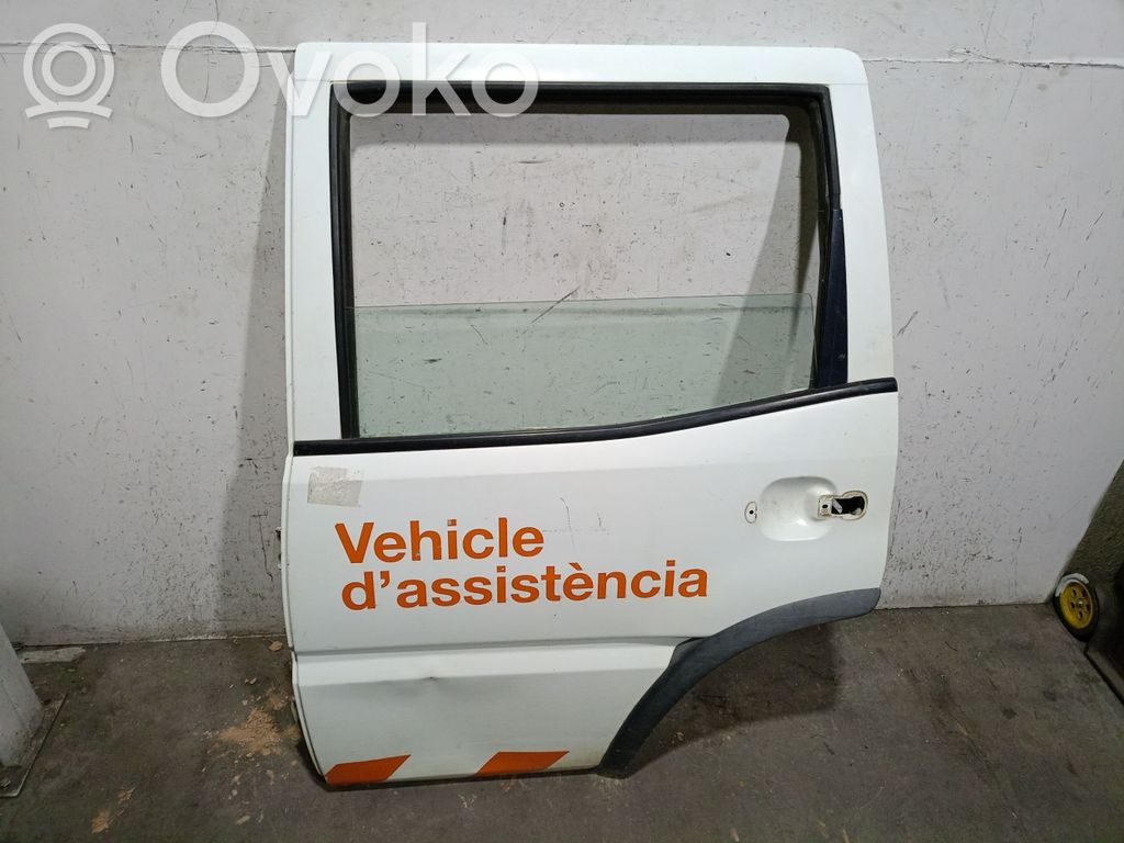 Nissan Terrano Puerta trasera 