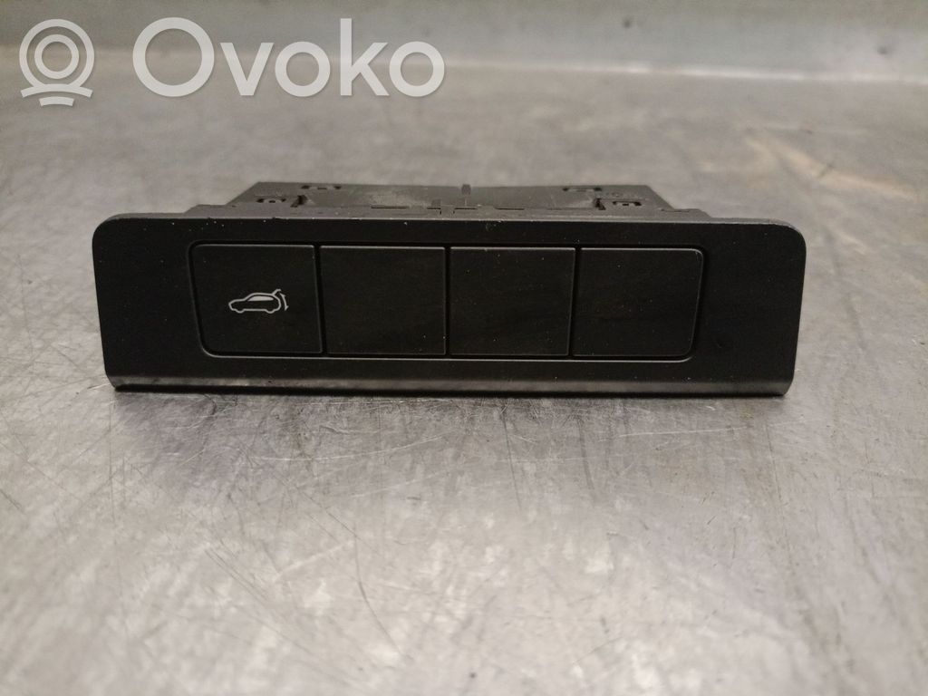 Mazda CX-30 Multifunctional control switch/knob 