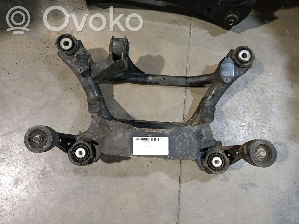 BMW X3 E83 Galinis tiltas su reduktoriumi 