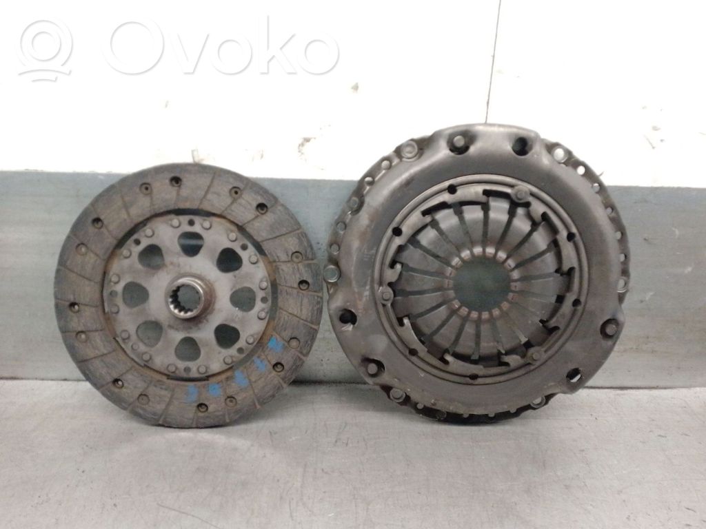 Opel Zafira A Sankabos komplektas 