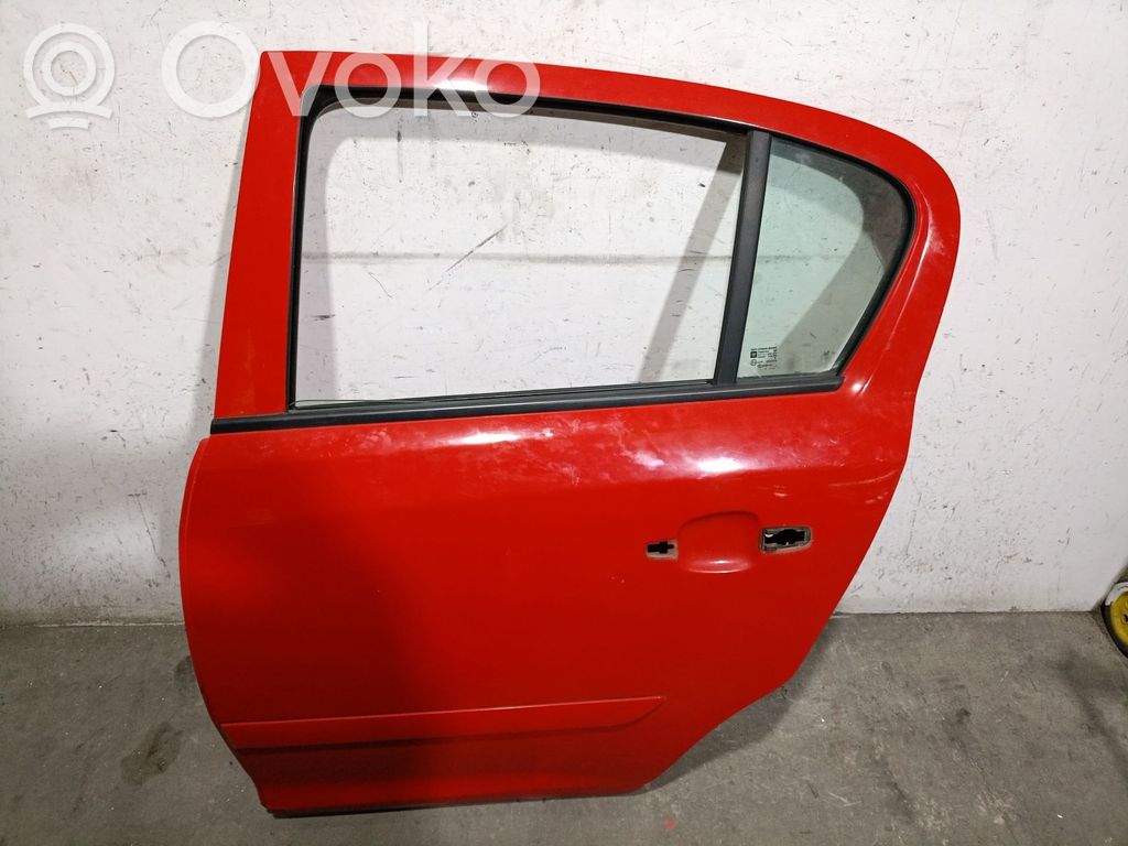 Opel Corsa D Galinės durys 