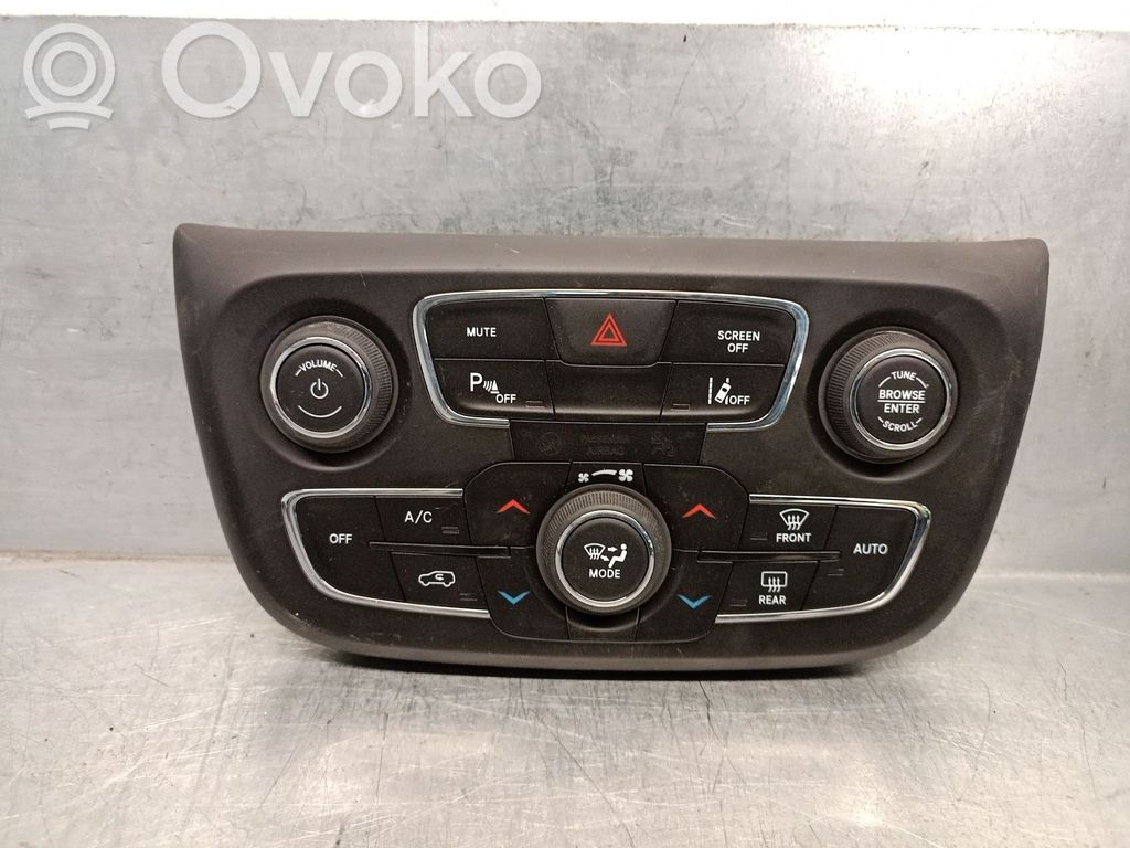 Jeep Compass Gaisa kondicioniera vadības bloka modulis 