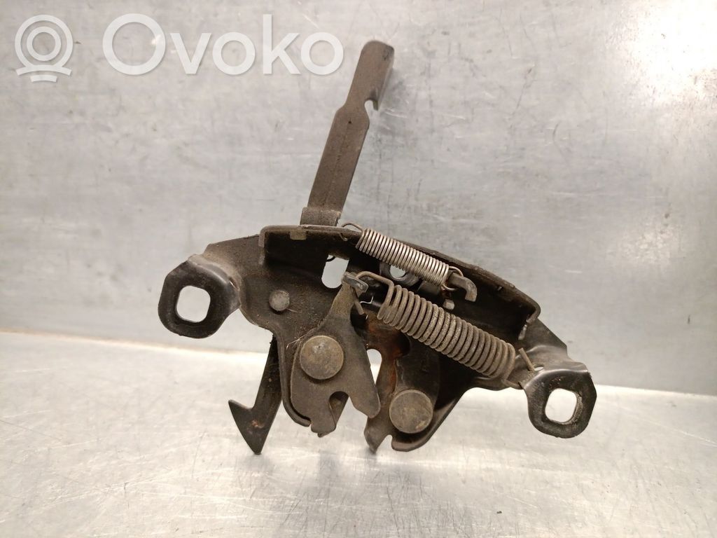 Nissan Micra Tie down hook / loop 