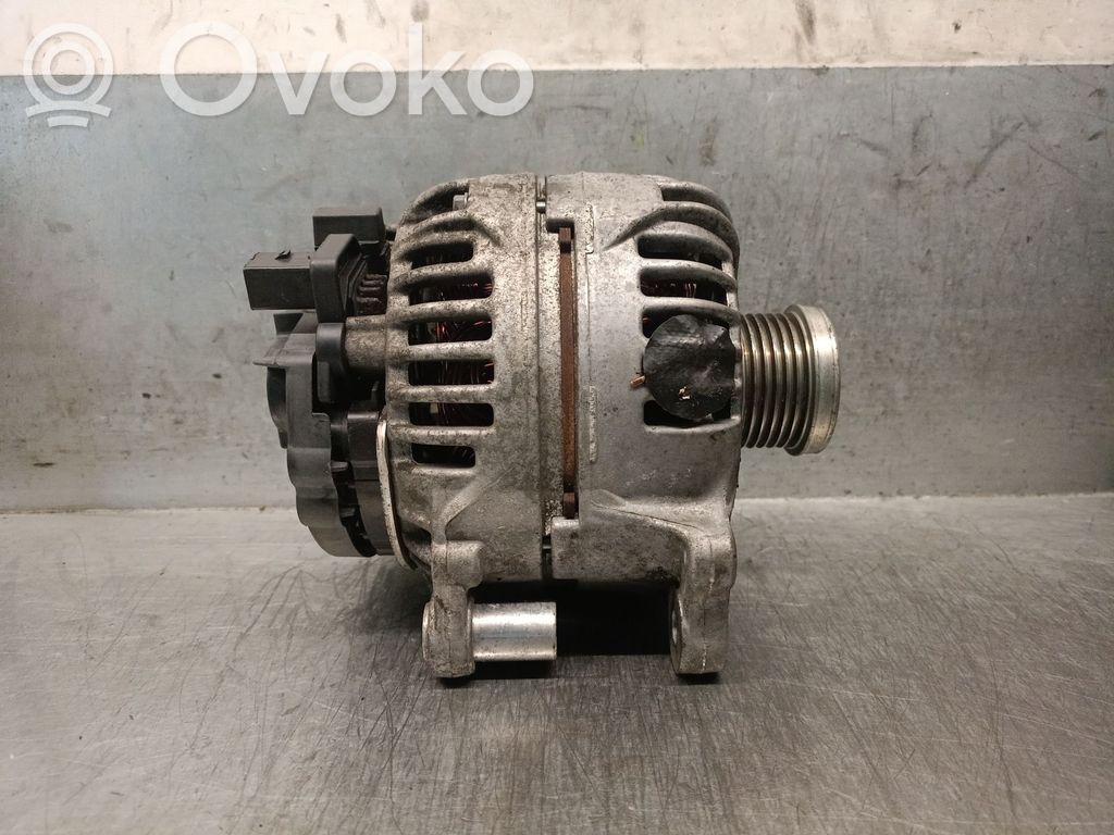 Volkswagen Polo V 6R Generatore/alternatore 