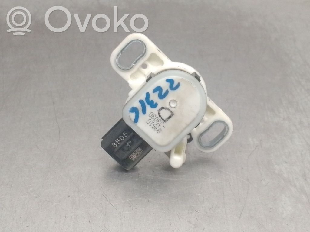Toyota RAV 4 (XA40) Sensor 