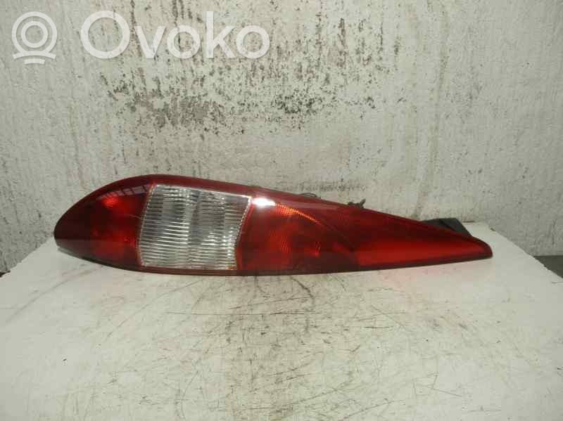 Takavalot   1S7113405C,5PUERTAS