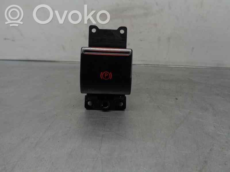Ford Focus Käsijarrun vapautuskahva 