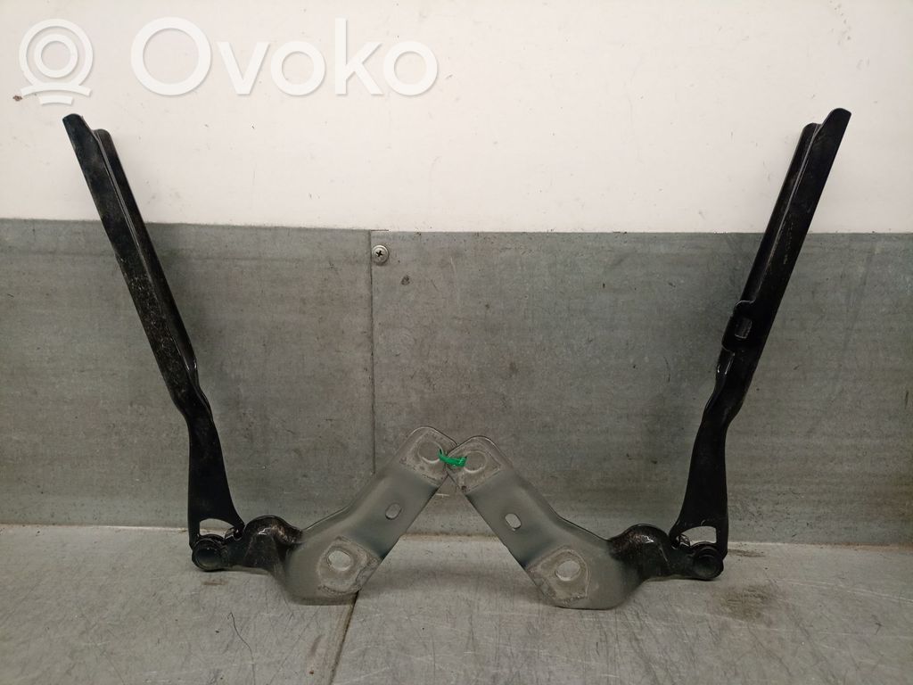 Seat Leon IV Dzinēja pārsega eņģe (-es) 