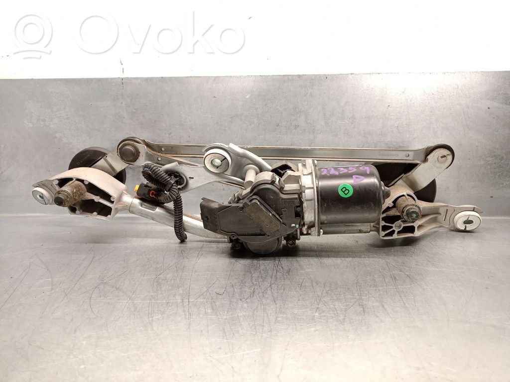 Nissan Juke I F15 Motor ștergător 