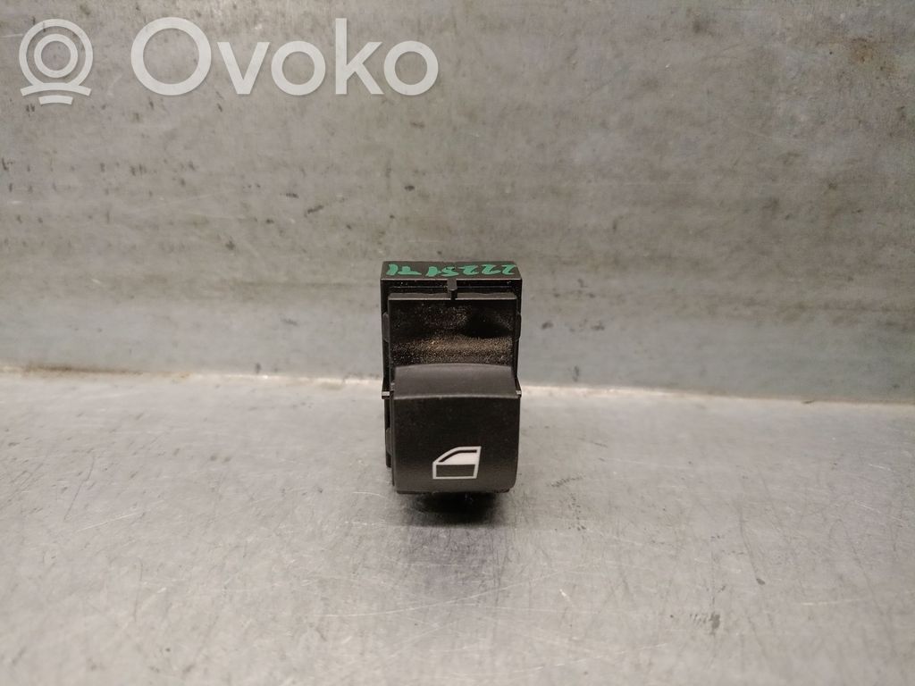 BMW 2 F22 F23 Interruttore di controllo dell’alzacristalli elettrico
