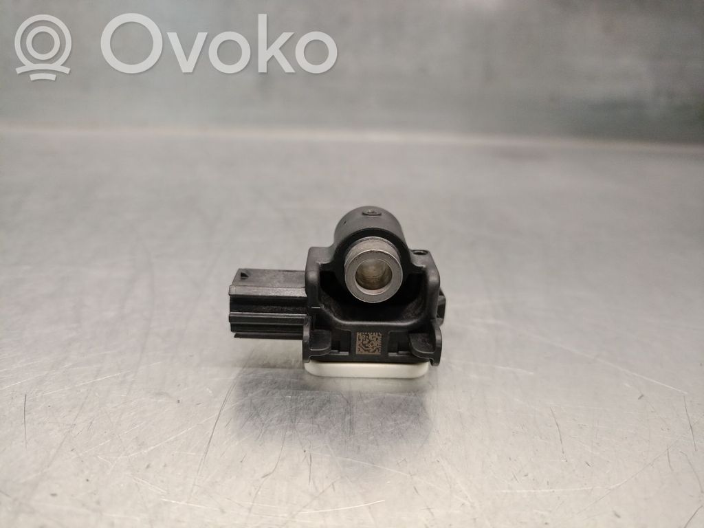 Nissan Juke I F15 Sensor 