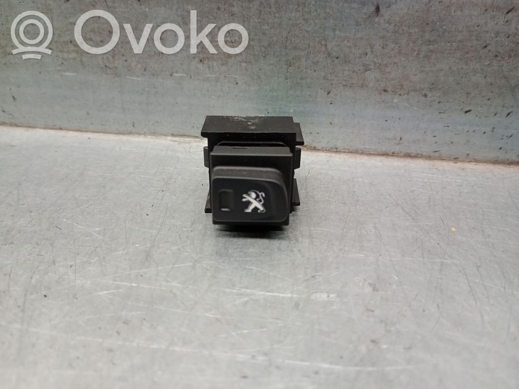 Peugeot 3008 II Interruptor de control multifunción 