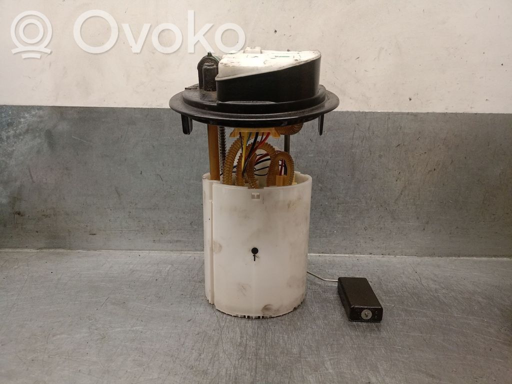 Citroen C4 Cactus Bomba interna de combustible 