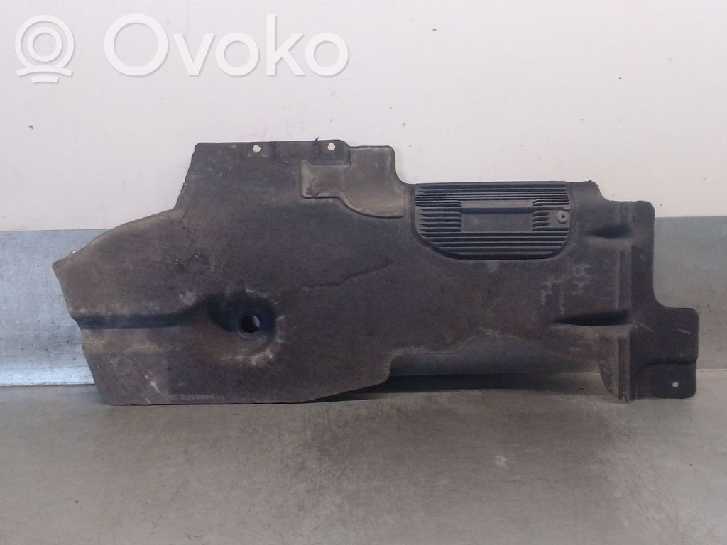 Volvo V40 Protecție inferioară motor 